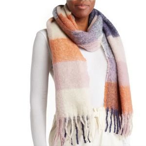 NWT STEVE MADDEN BUFFALO CHECK SCARF IN CLAY